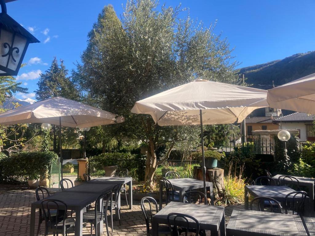 Albergo Ristorante Coppa Dazio Bagian luar foto