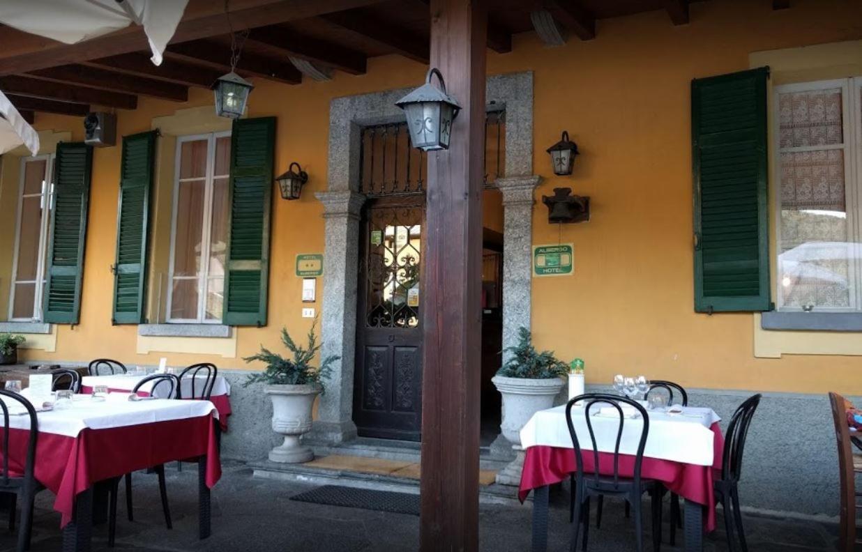Albergo Ristorante Coppa Dazio Bagian luar foto