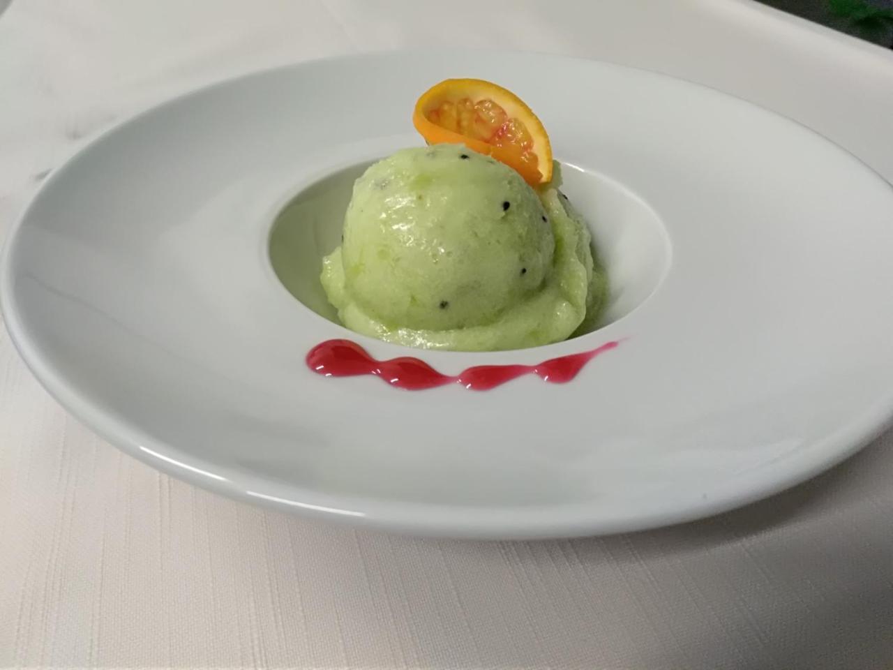 Albergo Ristorante Coppa Dazio Bagian luar foto